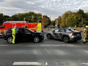 Paderborn: Verkehrsunfall mit zwei beteiligten PKW