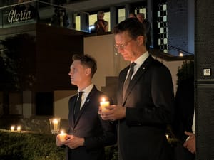 Solingen: Gedenken an die Opfer des Fronhof-Attentats